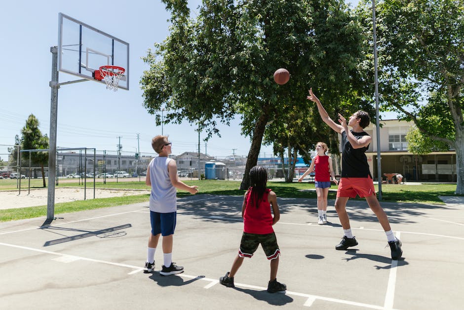 Basketball Drills for 8-Year Olds_2