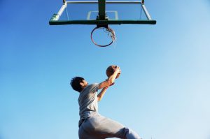Read more about the article How do basketball players jump so high?