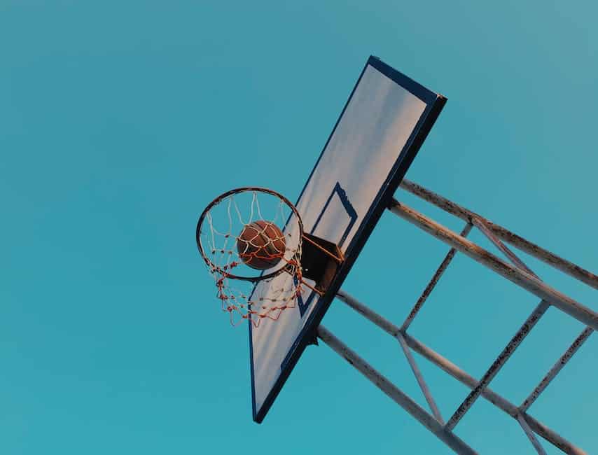 How to Make a Basketball Backboard By Yourself_2